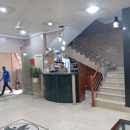 New Hotel Chilton Karaczi Zewnętrze zdjęcie