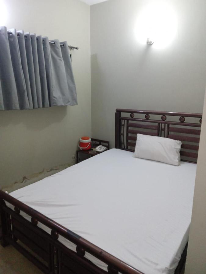 New Hotel Chilton Karaczi Zewnętrze zdjęcie