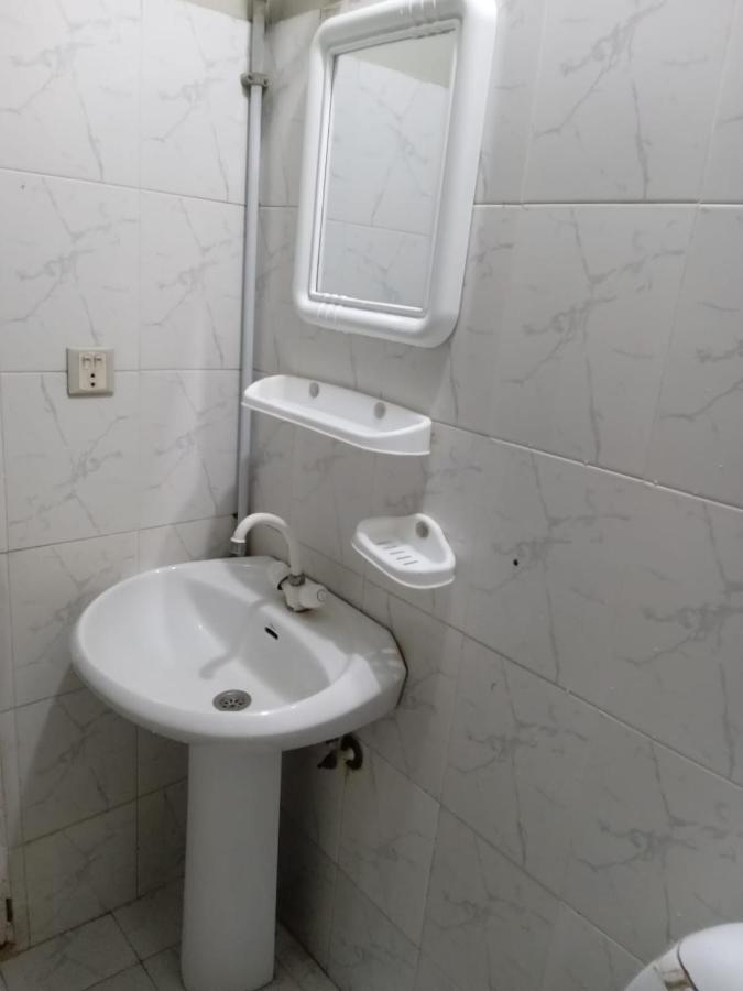 New Hotel Chilton Karaczi Zewnętrze zdjęcie